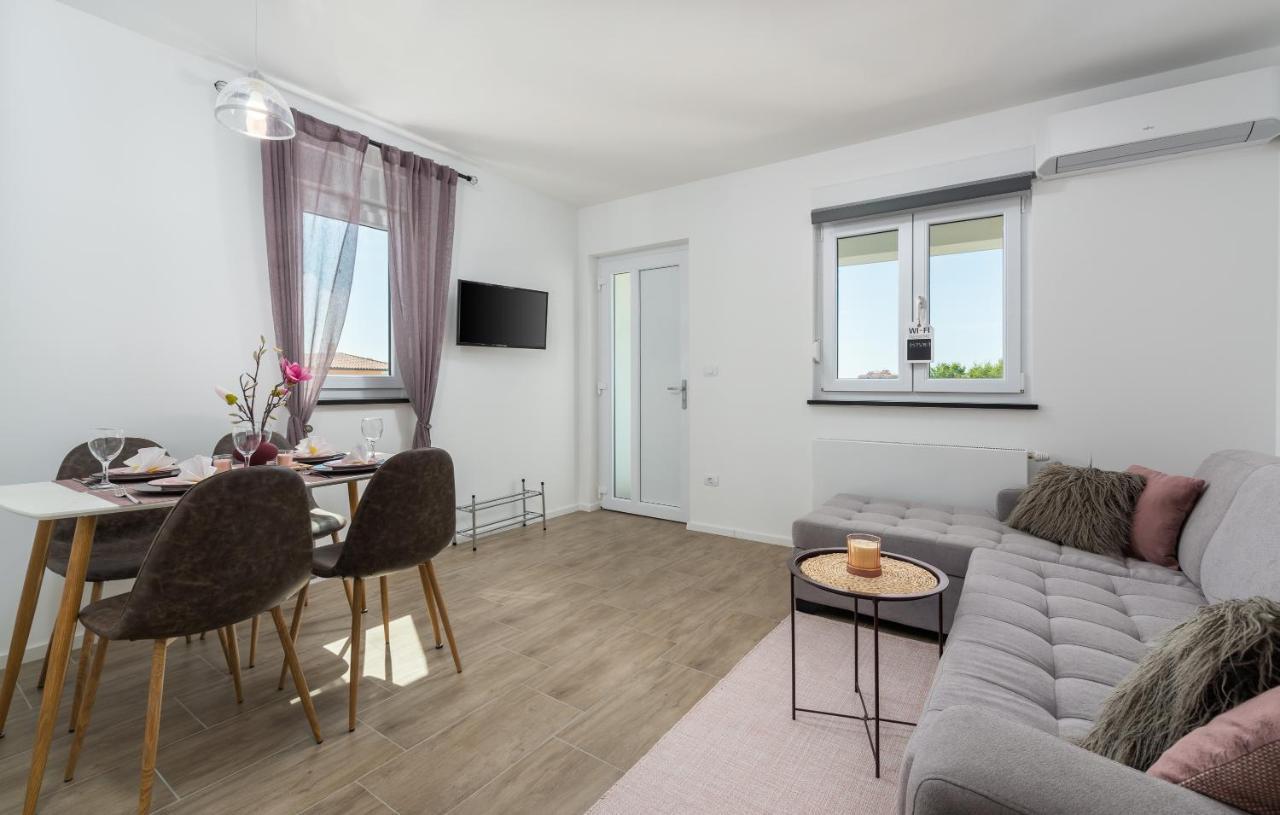 Apartments Amore 파자나 외부 사진